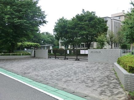 【小学校】もえぎ台小学校まで750ｍ