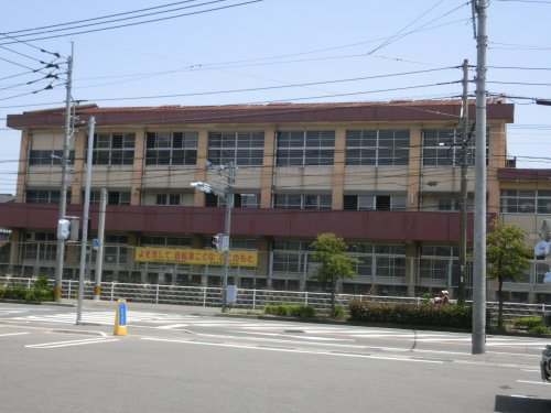 【小学校】今宿小学校まで1614ｍ