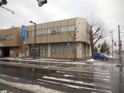 【信用金庫】北海道労働金庫岩見沢支店まで1301ｍ
