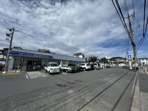 【コンビニエンスストア】ローソン・スリーエフ市川曽谷八丁目店まで700ｍ