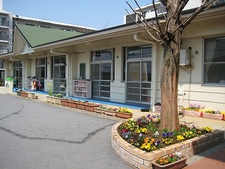 【保育園】上大岡東保育園まで697ｍ