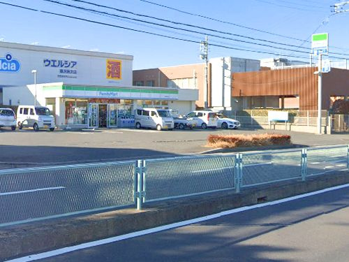 【コンビニエンスストア】ファミリーマート藤沢柄沢店まで476ｍ
