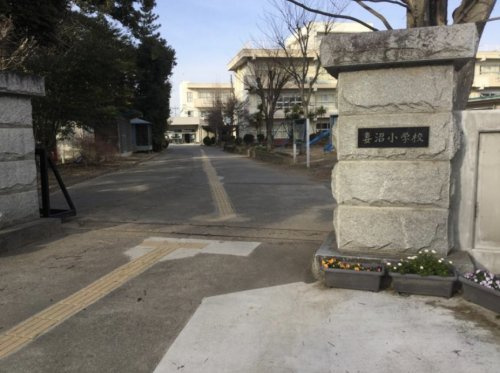 【小学校】熊谷市立　妻沼小学校まで1723ｍ