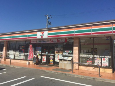 【コンビニエンスストア】セブンイレブン　本庄南小学校前店まで405ｍ