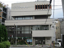 【図書館】文京区立水道端図書館まで728ｍ