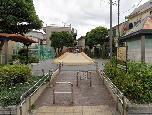 【公園】豊町五丁目児童遊園まで76ｍ