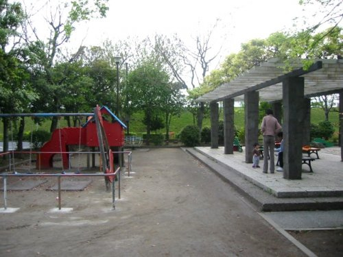 【公園】瀬戸口公園まで400ｍ