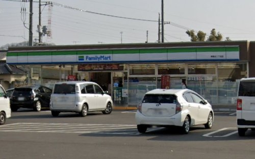 【コンビニエンスストア】ファミリーマート　東陽台二丁目店まで479ｍ