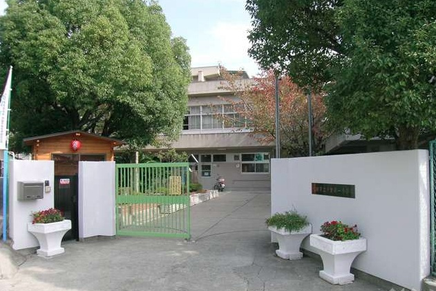 【小学校】吹田市立千里第一小学校まで400ｍ