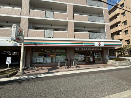 【コンビニエンスストア】セブンイレブン　尼崎東園田6丁目店まで868ｍ