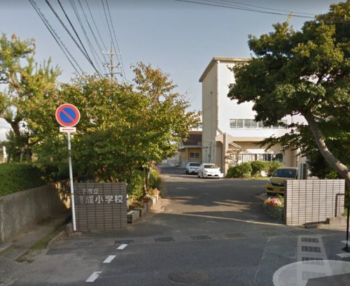 【小学校】米子市立啓成小学校まで614ｍ