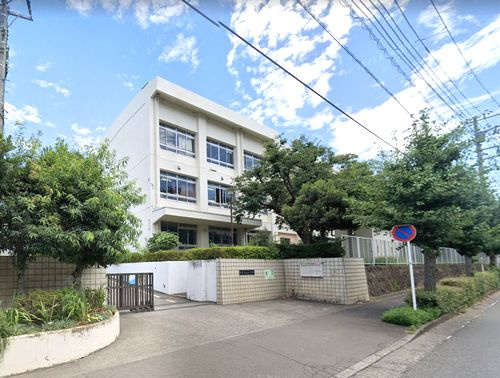 【中学校】藤沢市立滝の沢中学校まで841ｍ
