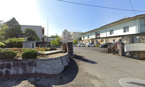 【小学校】笠間市立笠間小学校まで1893ｍ