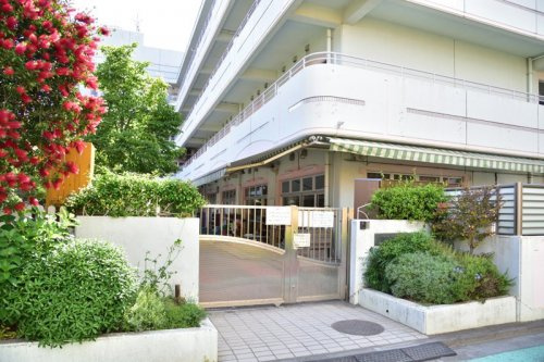 【保育園】おともだち保育園まで213ｍ