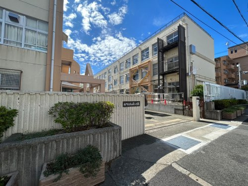 【小学校】神戸市立本山第三小学校まで1377ｍ