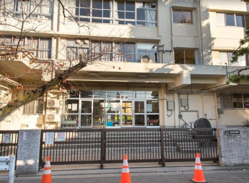【小学校】江東区立小名木川小学校まで322ｍ