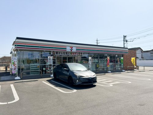 【コンビニエンスストア】セブンイレブン　宇都宮兵庫塚3丁目店まで675ｍ