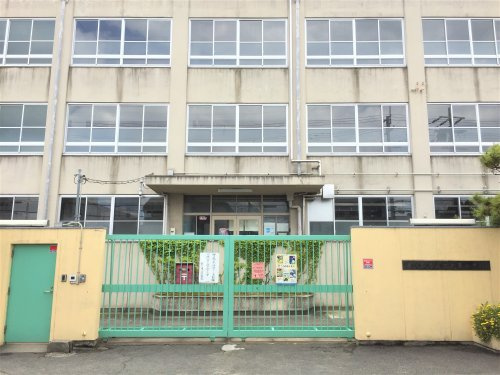 【小学校】東大阪市立弥刀東小学校まで208ｍ