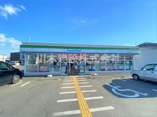 【コンビニエンスストア】ファミリーマート　かし野台店まで880ｍ