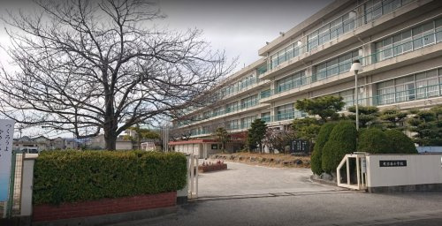 【小学校】大治町立大治西小学校まで660ｍ