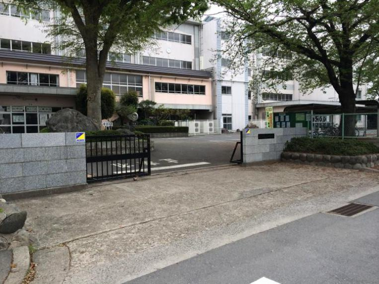 【中学校】北本市立東中学校まで1700ｍ