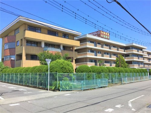 【総合病院】医療法人社団慈瑩会いわたバディーズクリニック まで1004ｍ