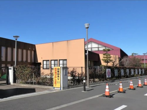 【幼稚園】日出学園幼稚園まで390ｍ