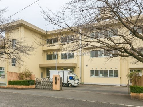 【中学校】石川中学校まで1100ｍ