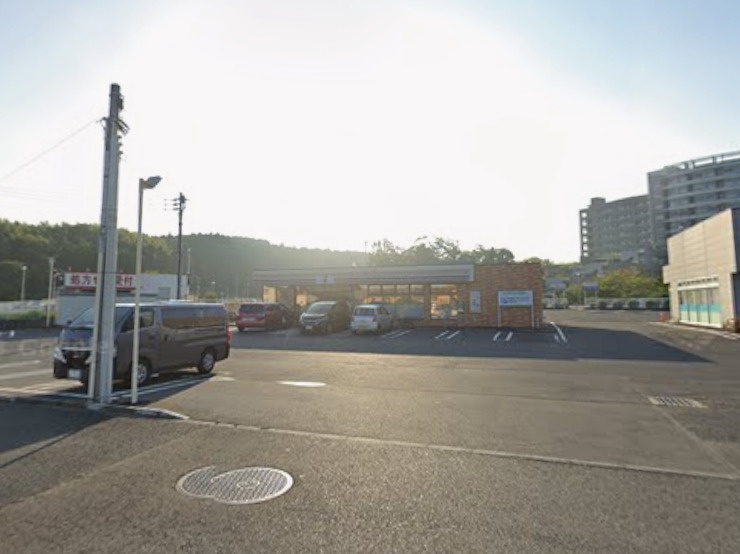 【コンビニエンスストア】セブンイレブン　君津中央病院前店まで651ｍ