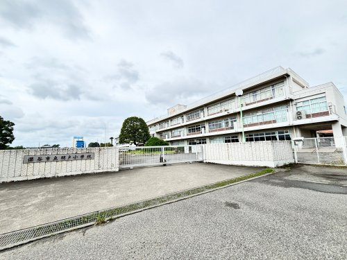 【小学校】明戸小学校まで2708ｍ