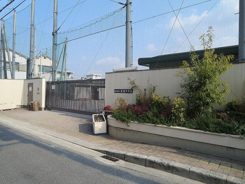 【中学校】花園中学校まで542ｍ