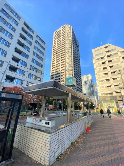 【駅】有楽町線「月島」駅まで45ｍ