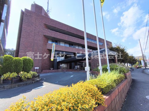 【市役所・区役所】菊川市役所まで275ｍ