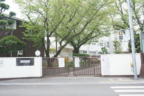 【小学校】福岡市立弥永小学校まで997ｍ