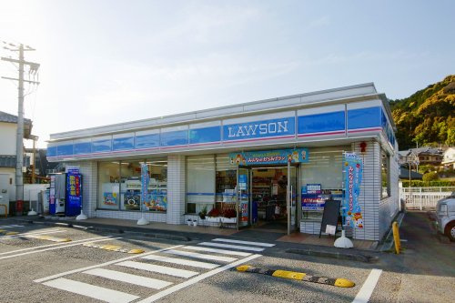 【コンビニエンスストア】ローソン　海南阪井店まで2368ｍ