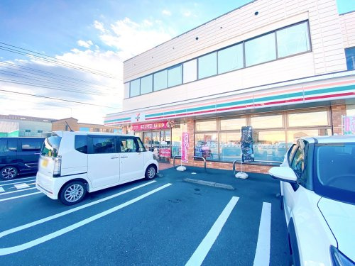 【コンビニエンスストア】セブンイレブン　富士市久沢店まで1532ｍ