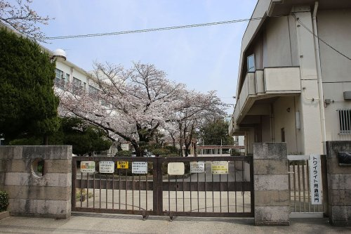 【小学校】名古屋市立瀬古小学校まで447ｍ