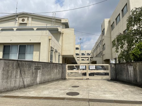 【小学校】名古屋市立中小田井小学校まで1277ｍ