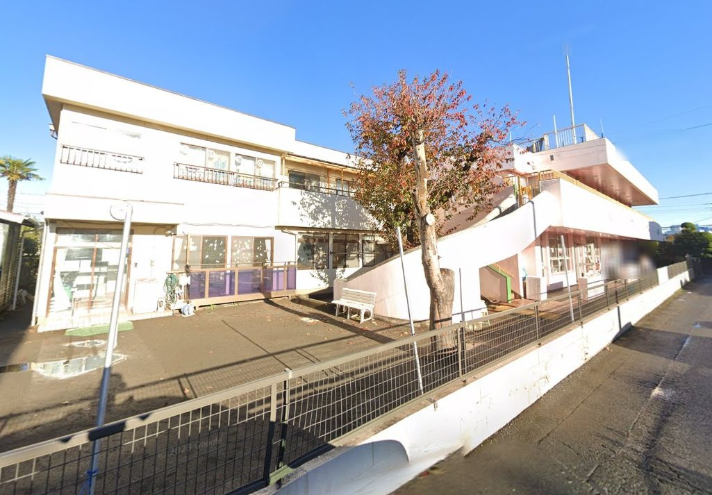 【保育園】あけぼの保育園まで245ｍ