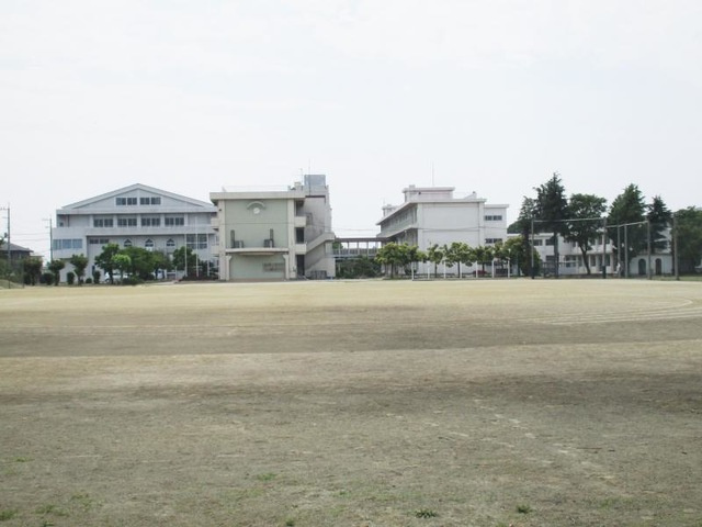 【中学校】熊谷市立妻沼西中学校まで3000ｍ