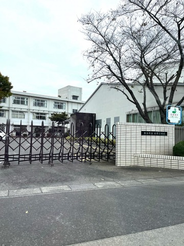 【小学校】熊谷市立吉岡小学校まで1004ｍ