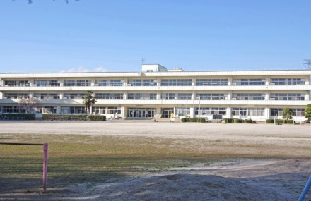 【小学校】太田市立藪塚本町南小学校まで1757ｍ