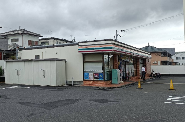 【コンビニエンスストア】セブンイレブン　野洲栄店まで970ｍ