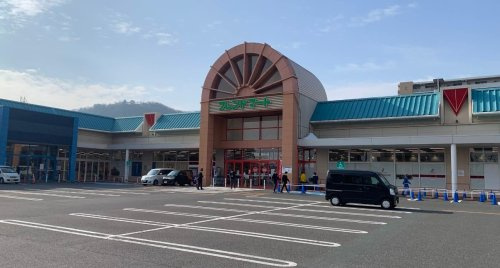 【スーパー】フレンドマート　能登川店まで255ｍ