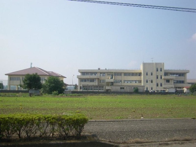 【中学校】足利市立富田中学校まで1040ｍ