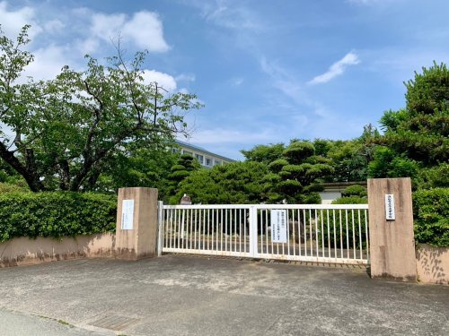 【中学校】浜松市立与進中学校まで635ｍ