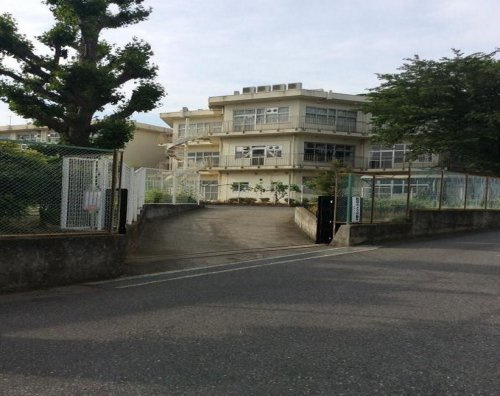 【小学校】町田第六小学校まで919ｍ