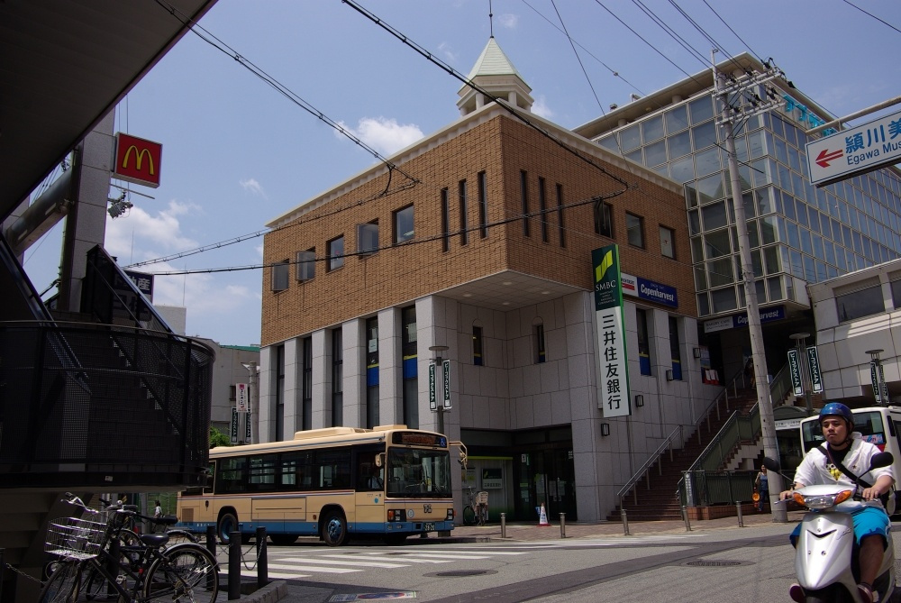 【銀行】三井住友銀行　甲東支店まで411ｍ