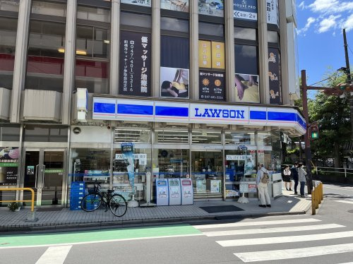 【コンビニエンスストア】ローソン北習志野駅前店まで492ｍ