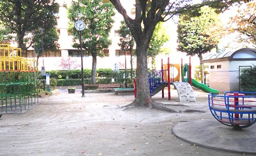 【公園】つばめ児童遊園まで19ｍ